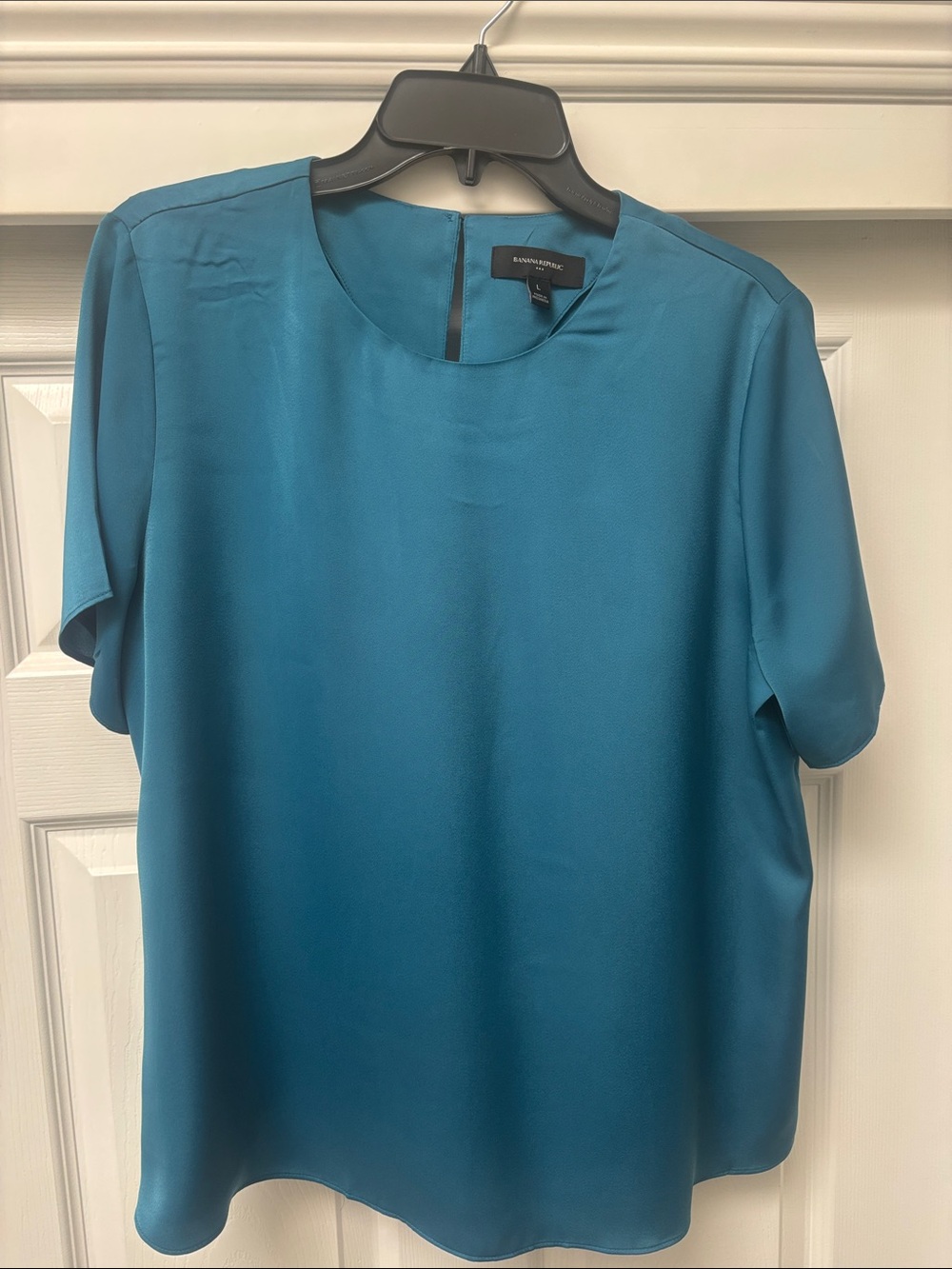 Banana Republic Classic Crew-Neck Blouse in Midnight Blue